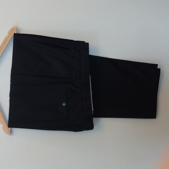 Loro Piana - Joseph Abboud Black Hairline Stripe Suit 42R * - Picture 10 of 14